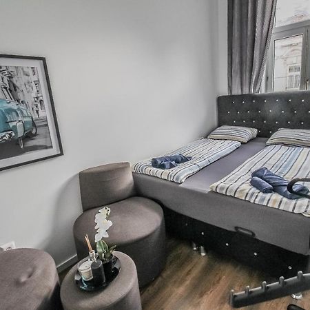 Superior Double Room Lv Vienna Exterior photo